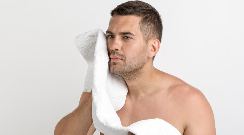 how to stop itching after shaving face 